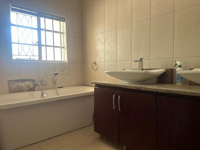 9 Bedroom Property for Sale in Park West Free State